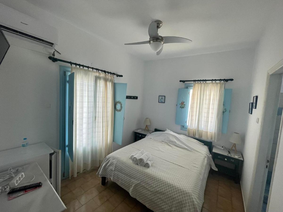 Yannis Maria Rooms Antiparos Exterior photo